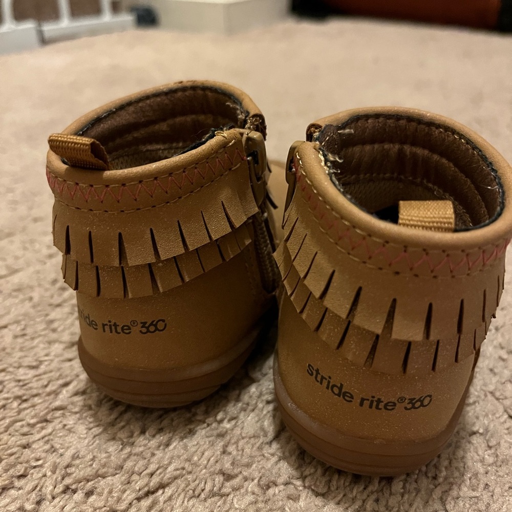Stride Rite shoes - Picture 3 of 5